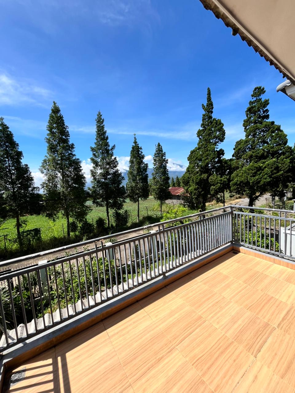 Villa K99 Batu - Foto 1